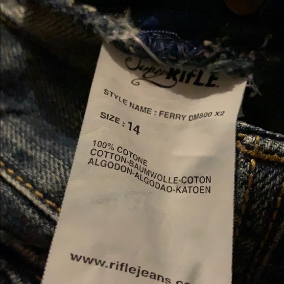 Jeans - Picture 7 of 7